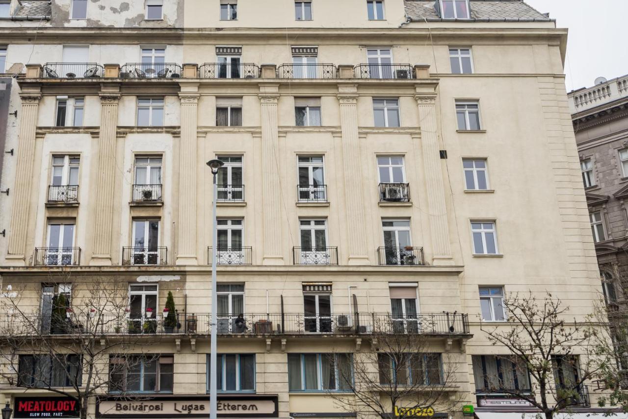 Basilica And Castle View Luxury Suite, Free Parking Reservation Needed Budapest Eksteriør bilde