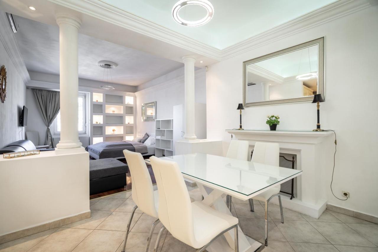 Basilica And Castle View Luxury Suite, Free Parking Reservation Needed Budapest Eksteriør bilde